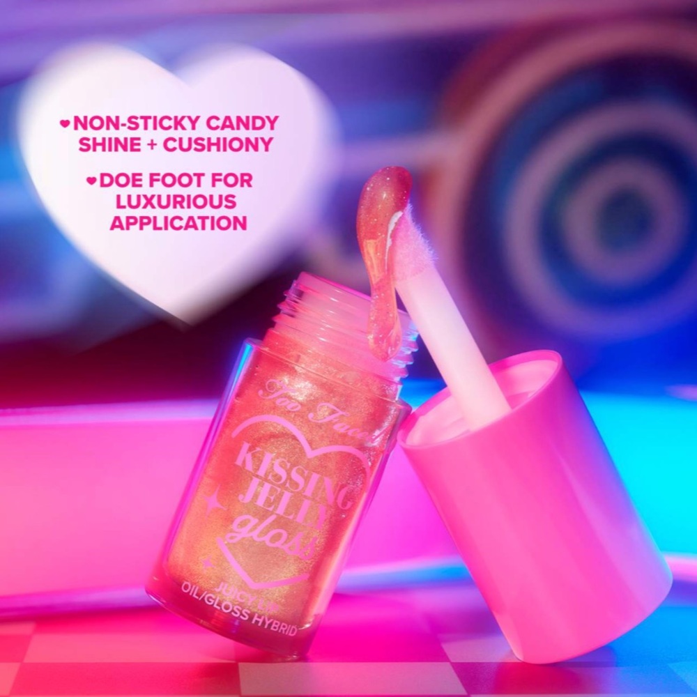 BNIB Too Faced Kissing Jelly Lip Oil Gloss - Pina Colada - Picture 4 of 4